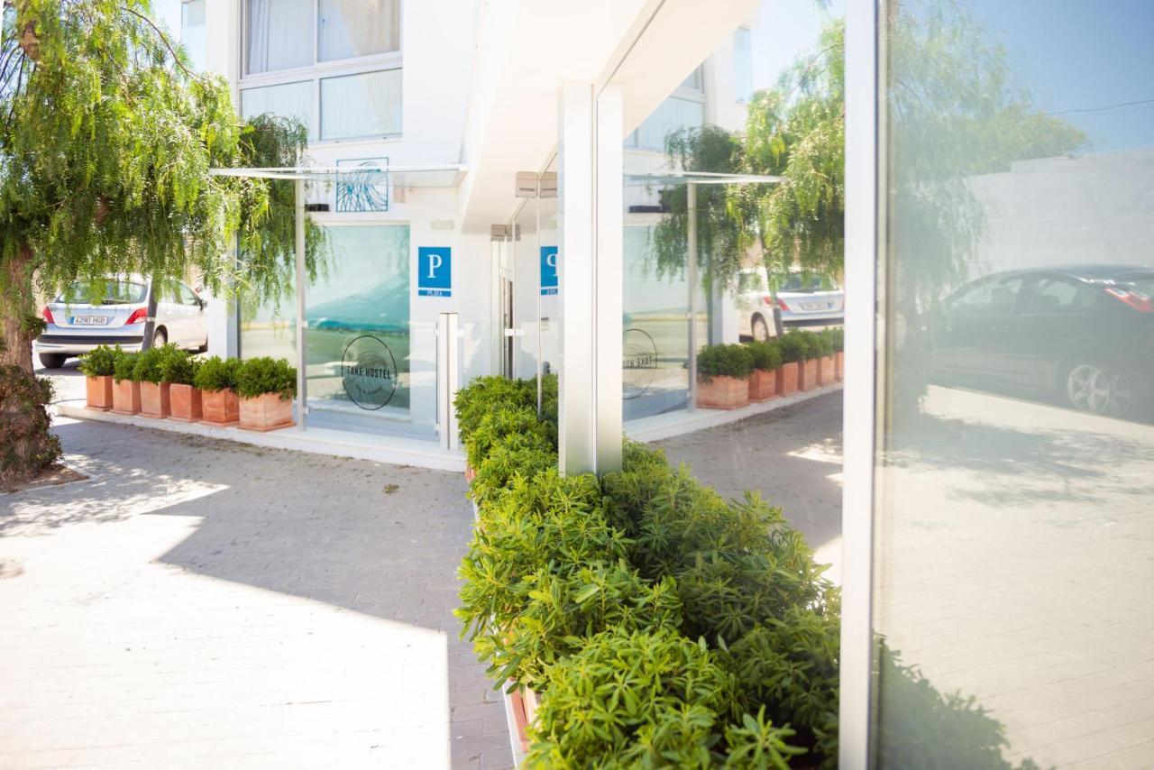 Take Surf Hostel Conil Conil De La Frontera Exterior foto
